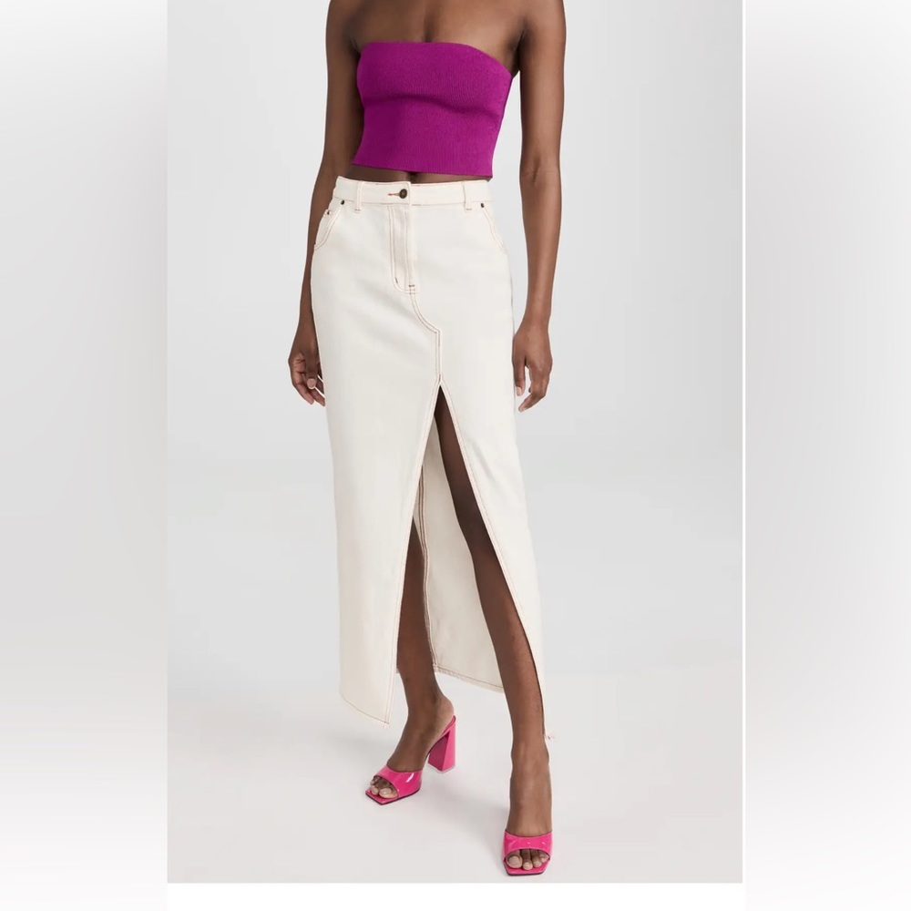 Lioness
Barbie Split Midi Skirt